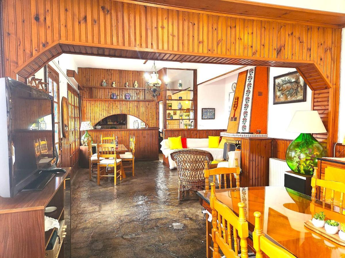 Yalla Chorefto - Hotel & Fun Luaran gambar
